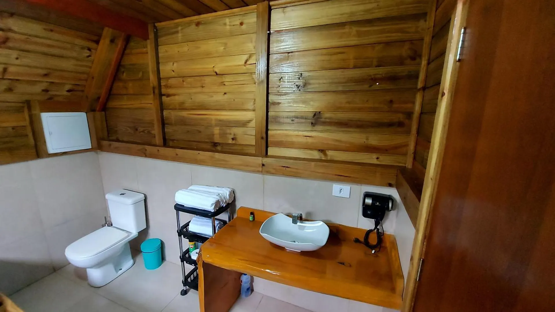 Lodge Chale Em Campos Do Jordao - Kublai Chales